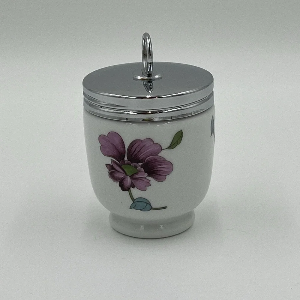 Vintage Royal‎ Worcester porcelain egg coddler-England Floral Dinning